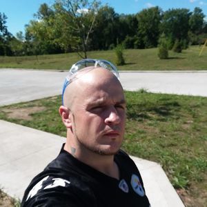 Meet your Posher, Jason